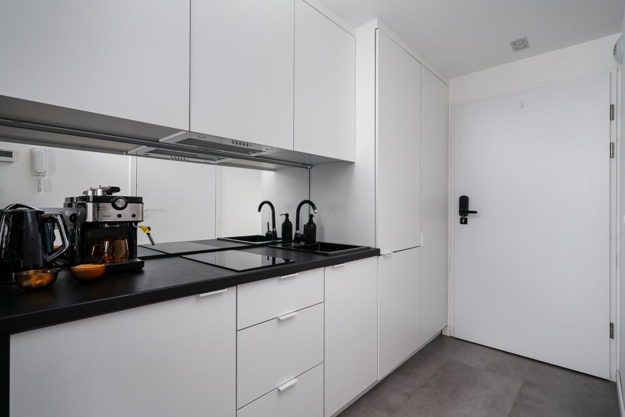 Apartments Wroc'Love By Me &301 Legnicka & Self Check-In 24H & Lift & Air Conditioning Вроцлав Екстер'єр фото